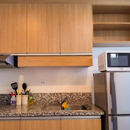 Oceanfront At Arterra, Fast Wifi, Nflix, Kitchen -C Lapu-Lapu City Exterior photo